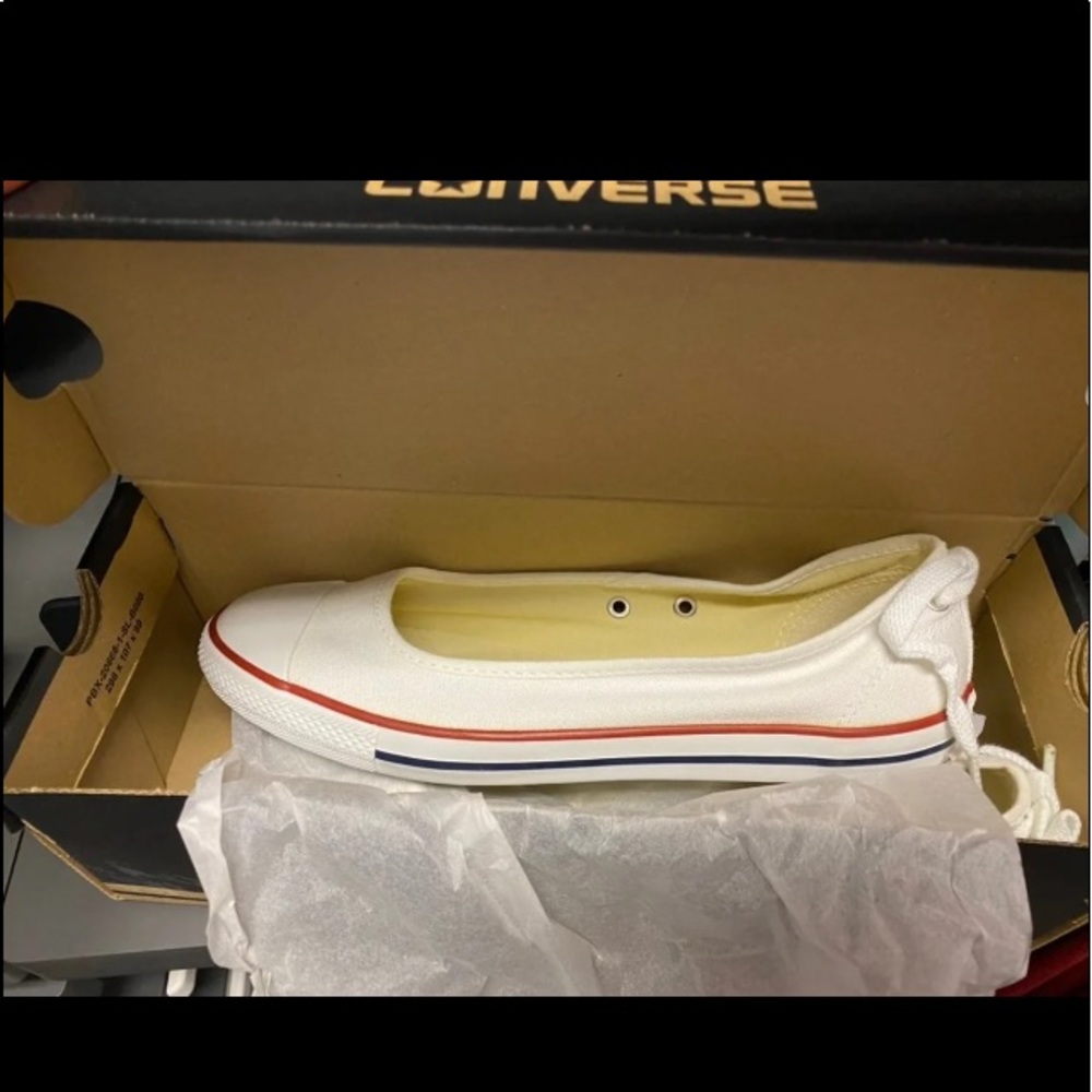 Converse flats